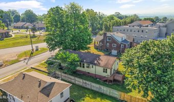 1435 Boyle St, Alcoa, TN 37701