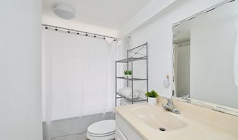 8422 RADFORD Ave, Alexandria, VA 22309