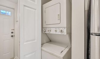 1268 16TH St NE #B, Washington, DC 20002