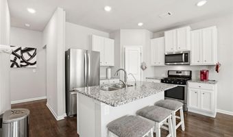 153 Auburn Crossing Dr, Auburn, GA 30011