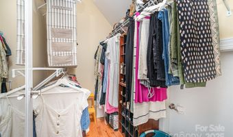 3613 Commonwealth Ave, Charlotte, NC 28205