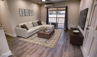 140 UWAPO Rd 2-202, Kihei, HI 96753