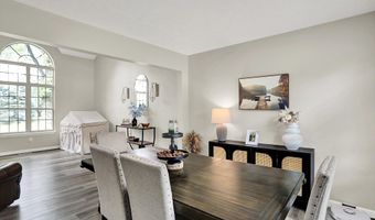 7589 Fox Tail Cir, Avon, IN 46123