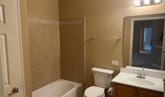 812 LONG Dr 812-F, Aberdeen, MD 21001