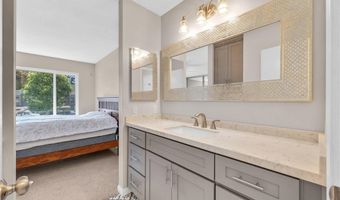 5825 E Creekside Ave 8, Orange, CA 92869