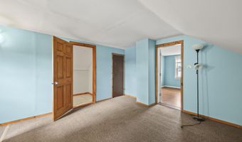 11 Richmond Ln, Adams, MA 01220