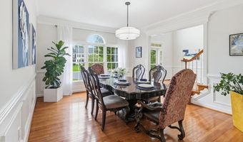 16502 HARBOUR TOWN Dr, Ashton, MD 20861