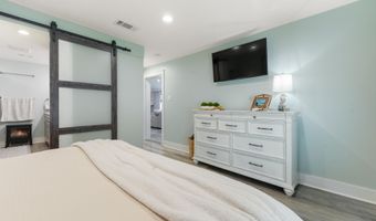 321 Saint George St, Bay St. Louis, MS 39520