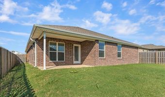 5902 NW Hoover St, Bentonville, AR 72713
