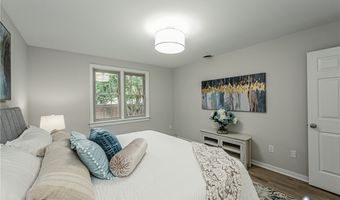 7 Trotter Mill Rd, Ashland, VA 23005