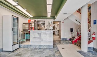 81 MAIN St, Annapolis, MD 21401