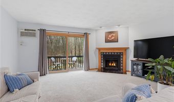 7 Wake Robin Rd 1604, Lincoln, RI 02865