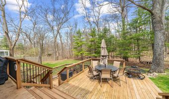 2854 Parkridge Dr, Ann Arbor, MI 48103