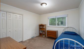 403 Cherrywood Ln, Albemarle, NC 28001