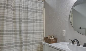 102 W Railroad Ave, Clark Fork, ID 83811