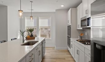 23688 BOLTON CRESCENT Ter #204, Ashburn, VA 20148