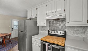 287 N Hickory St, Angier, NC 27501