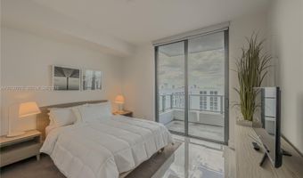 2960 NE 207th St 1104, Aventura, FL 33180