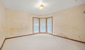 2010 4th St SE, Auburn, WA 98002