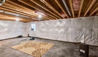 1642 S 11th St, Adel, IA 50003