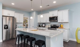 1517 Two Notch Cir, Ash, NC 28420