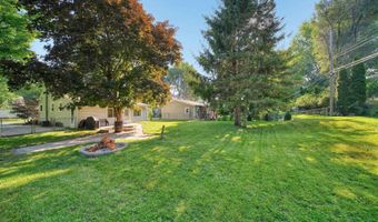 2095 Harold St, Adrian, MI 49221