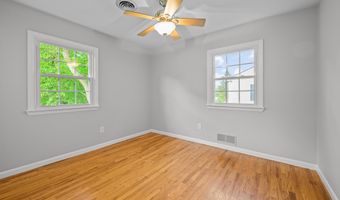111 N FAIRFIELD Dr, Dover, DE 19901