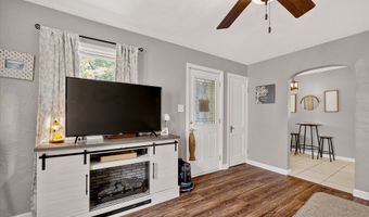 139 Nursery Rd, Anderson, IN 46012