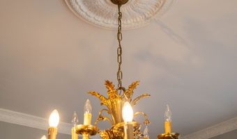 66 Weaver St, Baxley, GA 31513