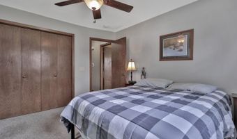 15117 Yakima St NW, Anoka, MN 55303