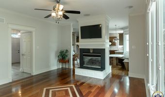6425 SW South Pointe Dr, Auburn, KS 66402