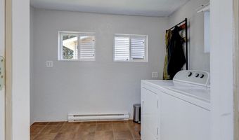 1327 N HARRIMAN St, Appleton, WI 54911