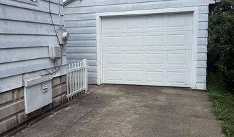 80 S May Ave, Athens, OH 45701