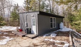 57 Barnett Way, Belgrade, ME 04917