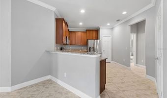 322 MYSTIC FALLS Dr, Apollo Beach, FL 33572
