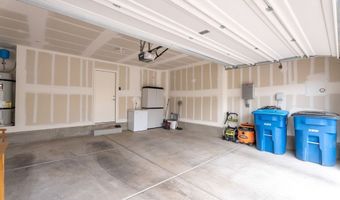 5674 Sunset Amber Ave, Las Vegas, NV 89122