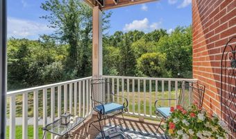 22 Dailey St G, Attleboro, MA 02703