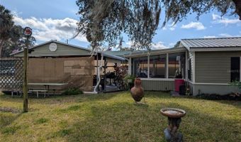 55135 5TH St, Astor, FL 32102