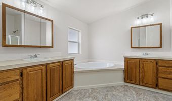 233 Glen Vista Dr, Dayton, NV 89403