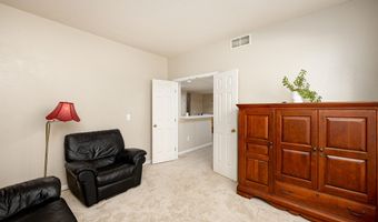 1468 Fox Pointe Cir, Ann Arbor, MI 48108