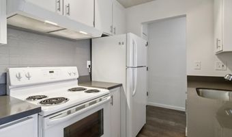 950 Shorepoint Ct 307, Alameda, CA 94501