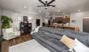 3606 NE Cottonwood Ln, Ankeny, IA 50021