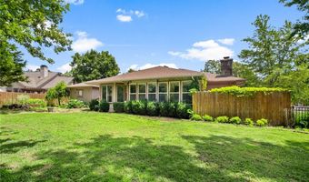 4 Huskins Cir, Bella Vista, AR 72715