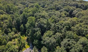 6680 Haasadahl Rd, Allentown, PA 18106