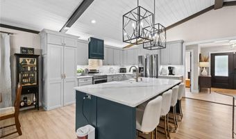 1002 NW 9th St, Bentonville, AR 72712