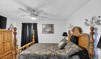 726 BERNARD COUCH Dr, Anniston, AL 36207