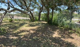 1321 W Moore Ave, Aransas Pass, TX 78336