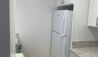 825 Coolidge St 204, Honolulu, HI 96826