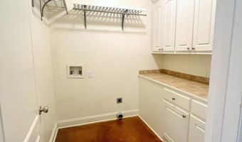 623 Chambord Dr, Brandon, MS 39042