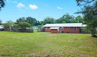 301 E Craig St, Atmore, AL 36502